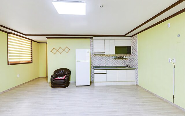 Buan Sagyejeol Pension