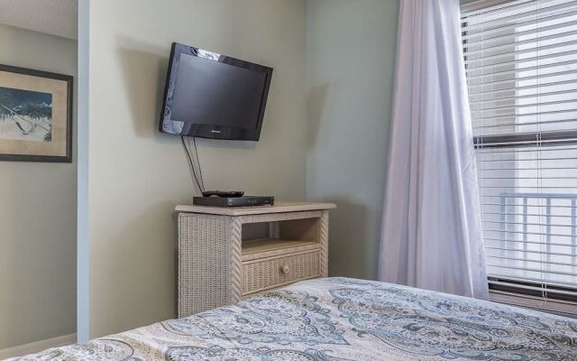 Island Winds West 775