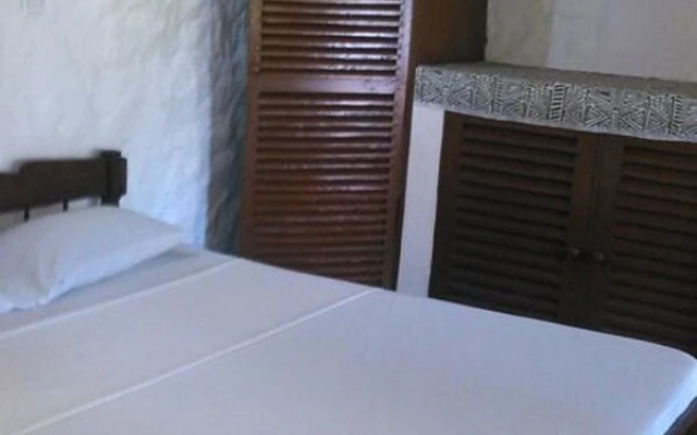 Diani Banda Cottages