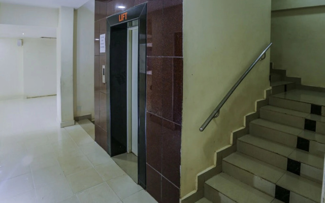 OYO 24519 Hotel Mother Palace