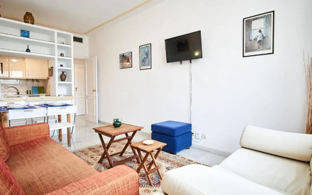 San Jacinto Triana Suite by Valcambre