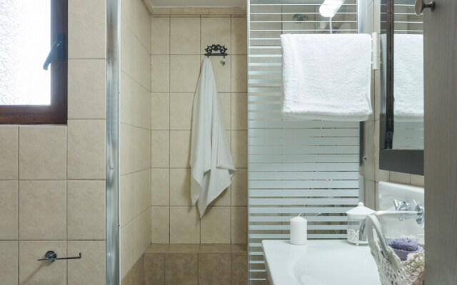 Luna Apartments Chania