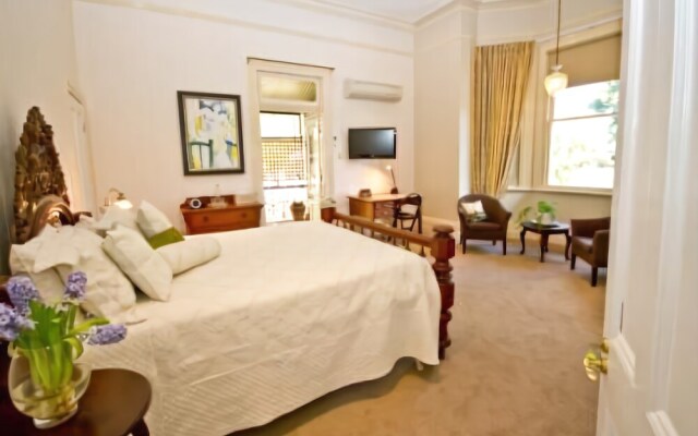 Brisbane Milton Bed and Breakfast