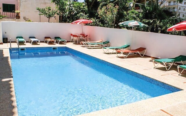 Bella Maria Apartments & Pool Club