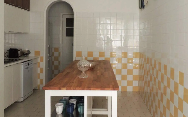 71 Castilho Guest House