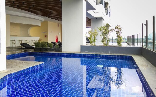Elegant And Comfy Studio Kebayoran Icon Apartment