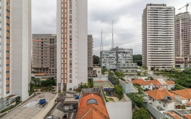 OF 611b in S o Paulo