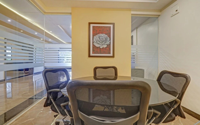 Treebo Tryst Raj Vista