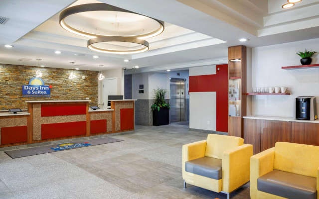 Days Inn & Suites by Wyndham Sherwood Park Edmonton