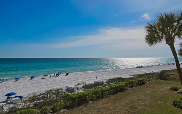 Huntington By The Sea 303