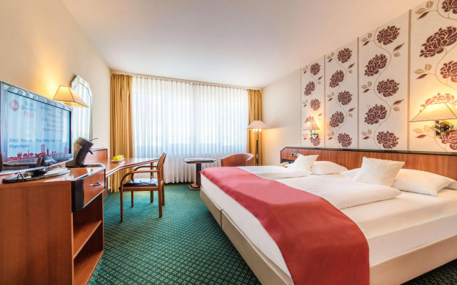 Best Western Plus Delta Park Hotel