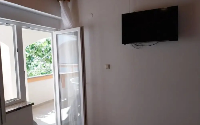 Metajna House With Pool And Sea View