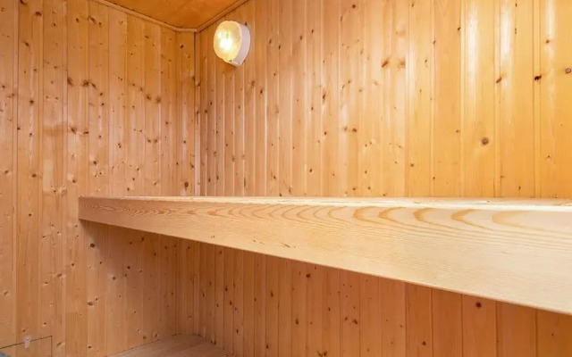 6 Person Holiday Home in Ebeltoft