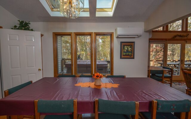 Innisfree 5 Bedroom House