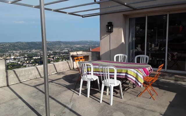 Apartment With 3 Bedrooms in Grasse, With Wonderful sea View, Furnishe