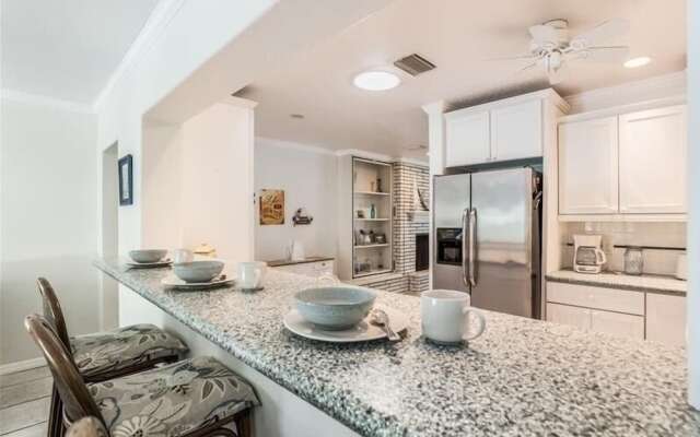 Sand N Suds 3 Bedroom Home by RedAwning