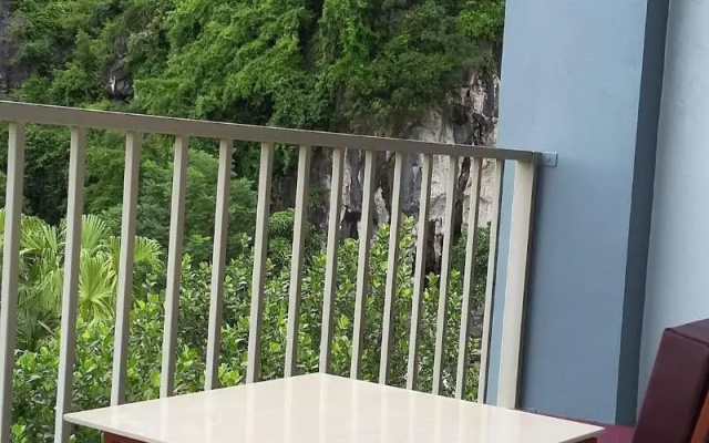 Limestone Boutique Hotel – Balcony – Hoa Lu