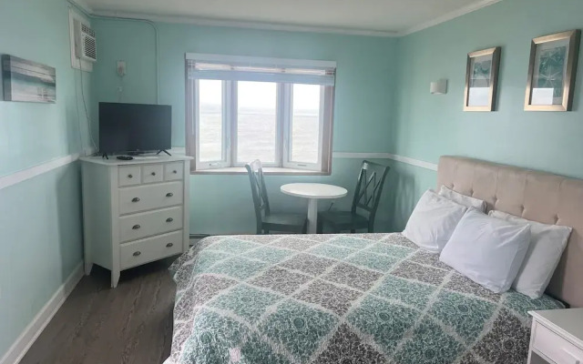 Sandy Shore Motel