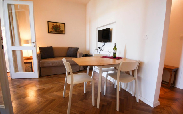 Luxury living Apartments