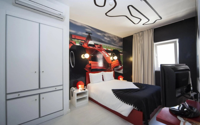 Hotel Made Inn