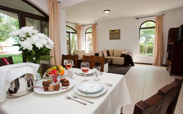 BlackSeaRama Golf & Villas