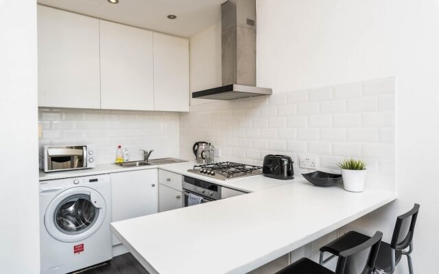 Fantastic 1BD Flat in the Centre