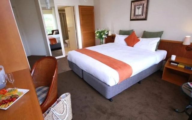 Pacific Bay Resort