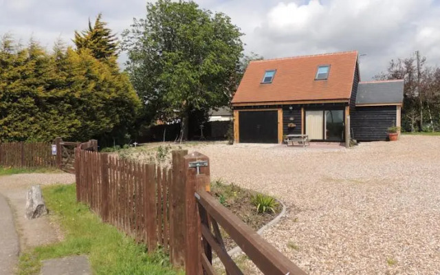 Wild Acre Cart Lodge