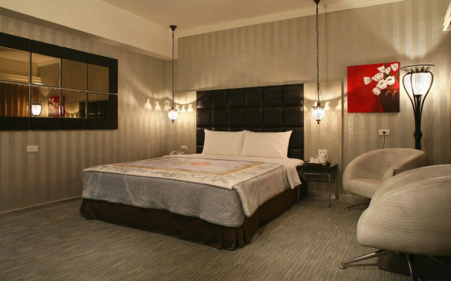 Jih Lih Hotel
