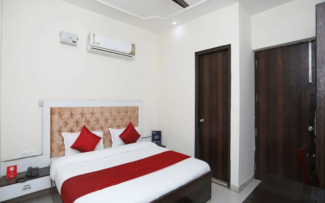 OYO 13555 Corporate serviced apartments Hotel