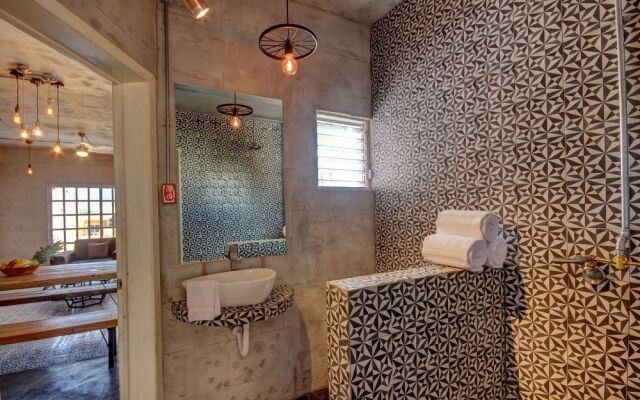 Angelina by Playa Moments