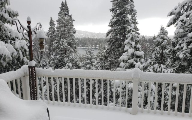Love It Up Here! at Lake Arrowhead Lakeview 5 bedrooms 2 lofts 4 decks