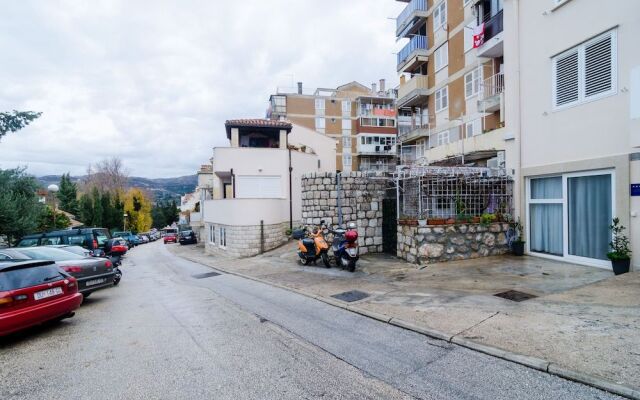 Apartment City Getaway