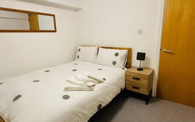 Home Away From Home- City Centre Gem