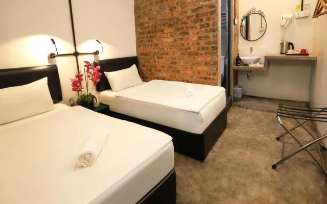 Suite 18 Boutique Hotel – Guest Rooms – Kuala Terengganu