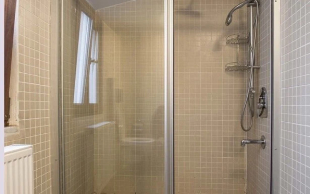 Gensuites Pera Hotel