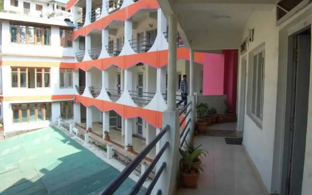 Hotel Shivay