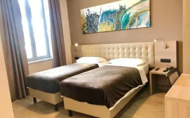 Folen Hotel
