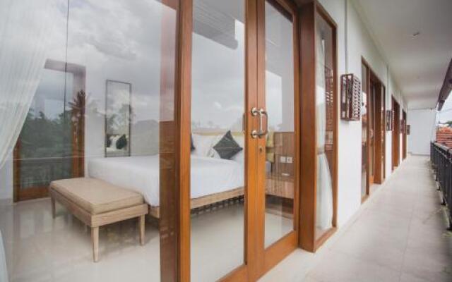 Penelopy Suites Oberoi