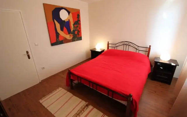 Apartment in Fazana With Garden & Terrace