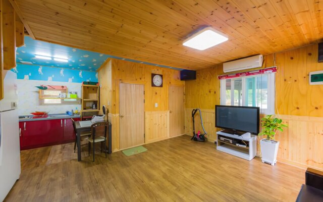 Yangpyeong Wide-garden House Pension