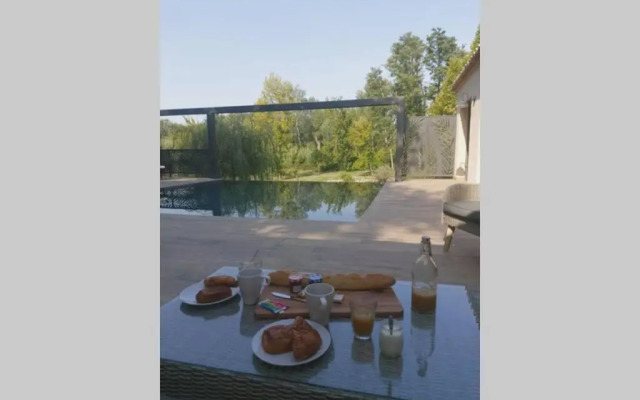 Un petit coin de Bali avec SPA et piscine privés