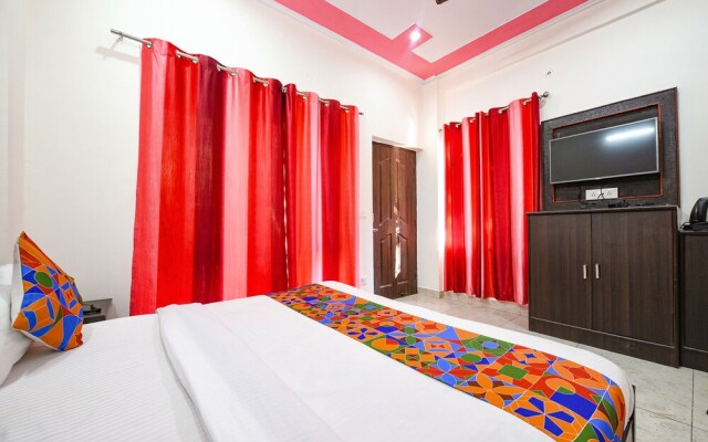 Fabhotel Kempty Lake Resort