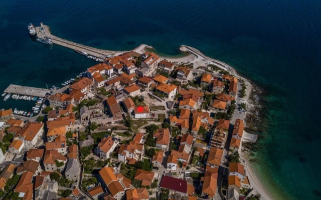 Žana - 30m From Beach - A1