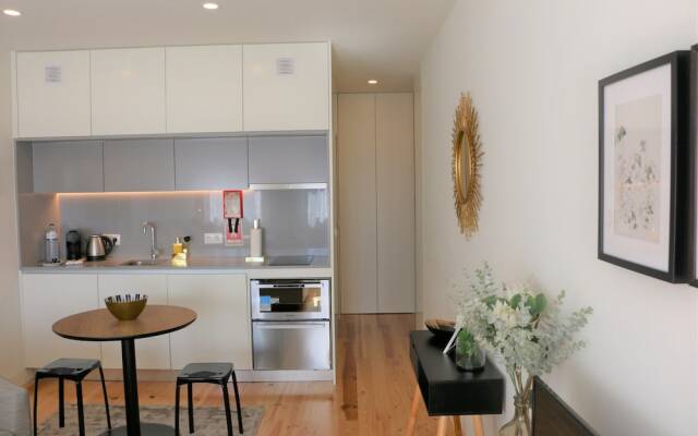 Oporto Invite São Lázaro Charming