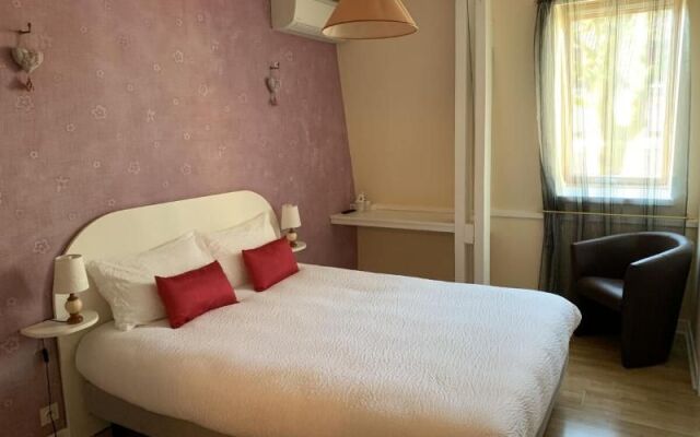 Logis Hôtel A Jayac