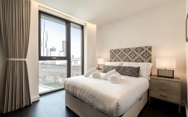 Thornes House Apartments