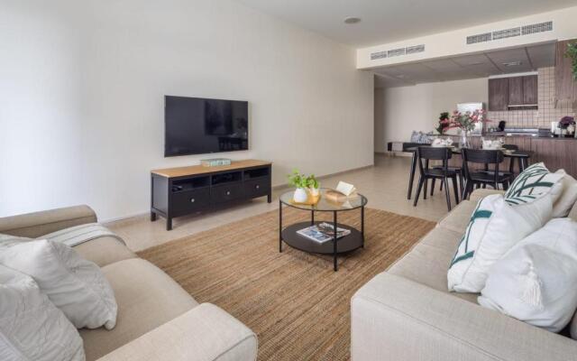 Frank Porter - Elite Residence