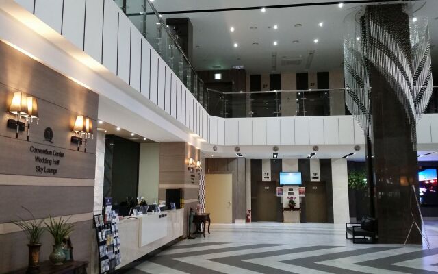 Hyunjin Tourist Hotel