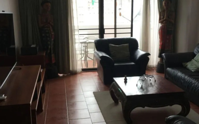 Yensabai Condotel - 702 by Axiom